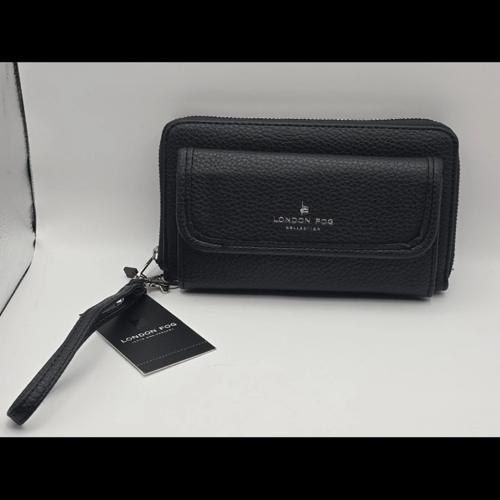 NWT-London Fog Pebble Long Zip Around & Front Flap Black Wristlet